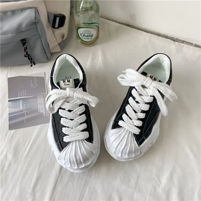 Кроссовки женские массивные Вулканизированная подошва круглый носок толстая