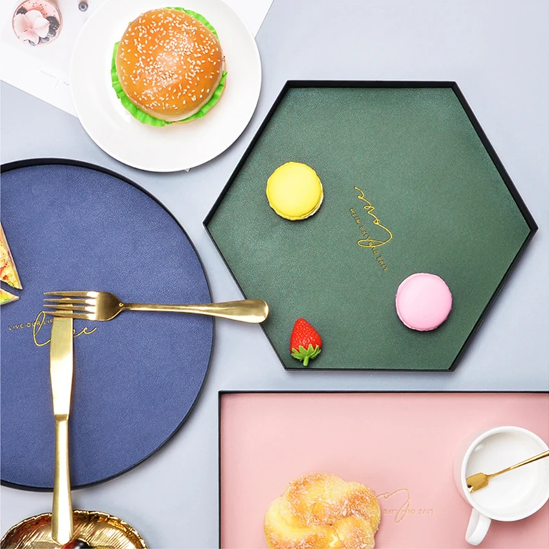 Поднос для хранения ювелирных изделий геометрической формы металлический