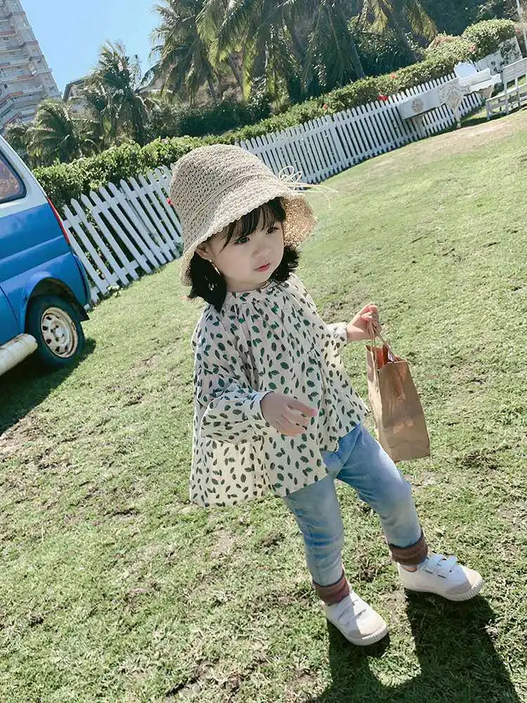 Весенние и летние модели для девочек рубашка с изображением листьев куклы