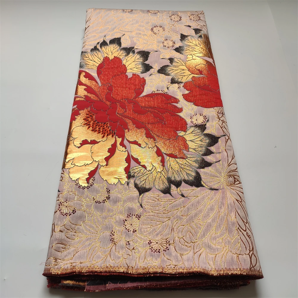 

2021 perfect quality darmask fabrics big flower printed skin friendly brocade laces beautiful gold wedding asoebi laces fabrics