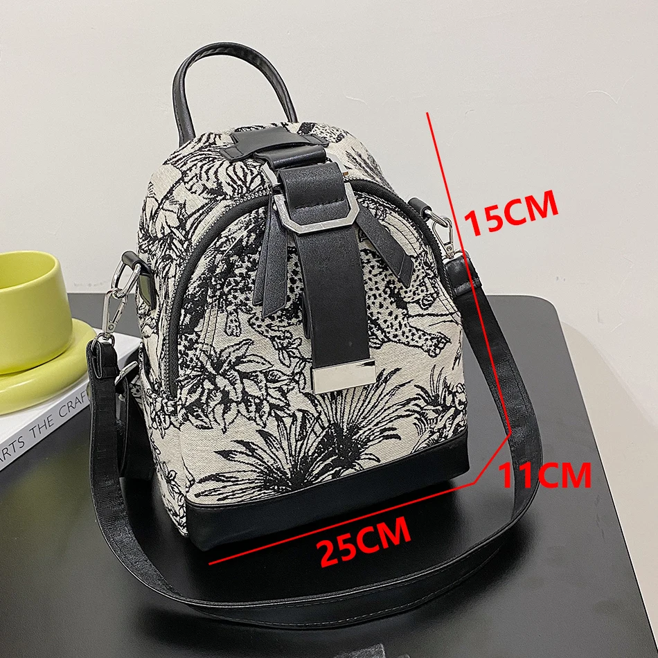 Женский маленький рюкзак с вышивкой Высококачественная кожаная сумка через