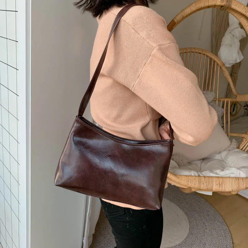 Женские кожаные сумки на плечо однотонная винтажная сумка молнии мессенджер