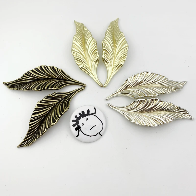 LCH в скандинавском стиле Серебряные античные латунные отверстия форме листа шаг