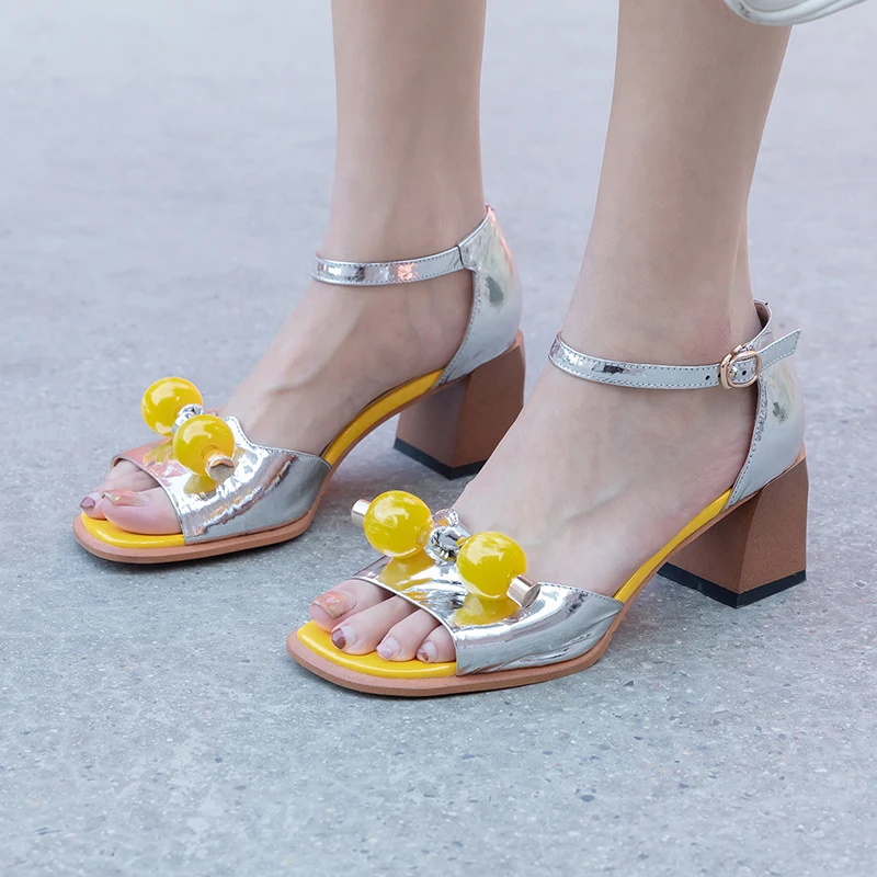 

Summer Newest Retro Wedding Office Shoes Woman Sweet Brand Design Buckle Ladies Shoes Genuine Leather Thick Heels Pumps