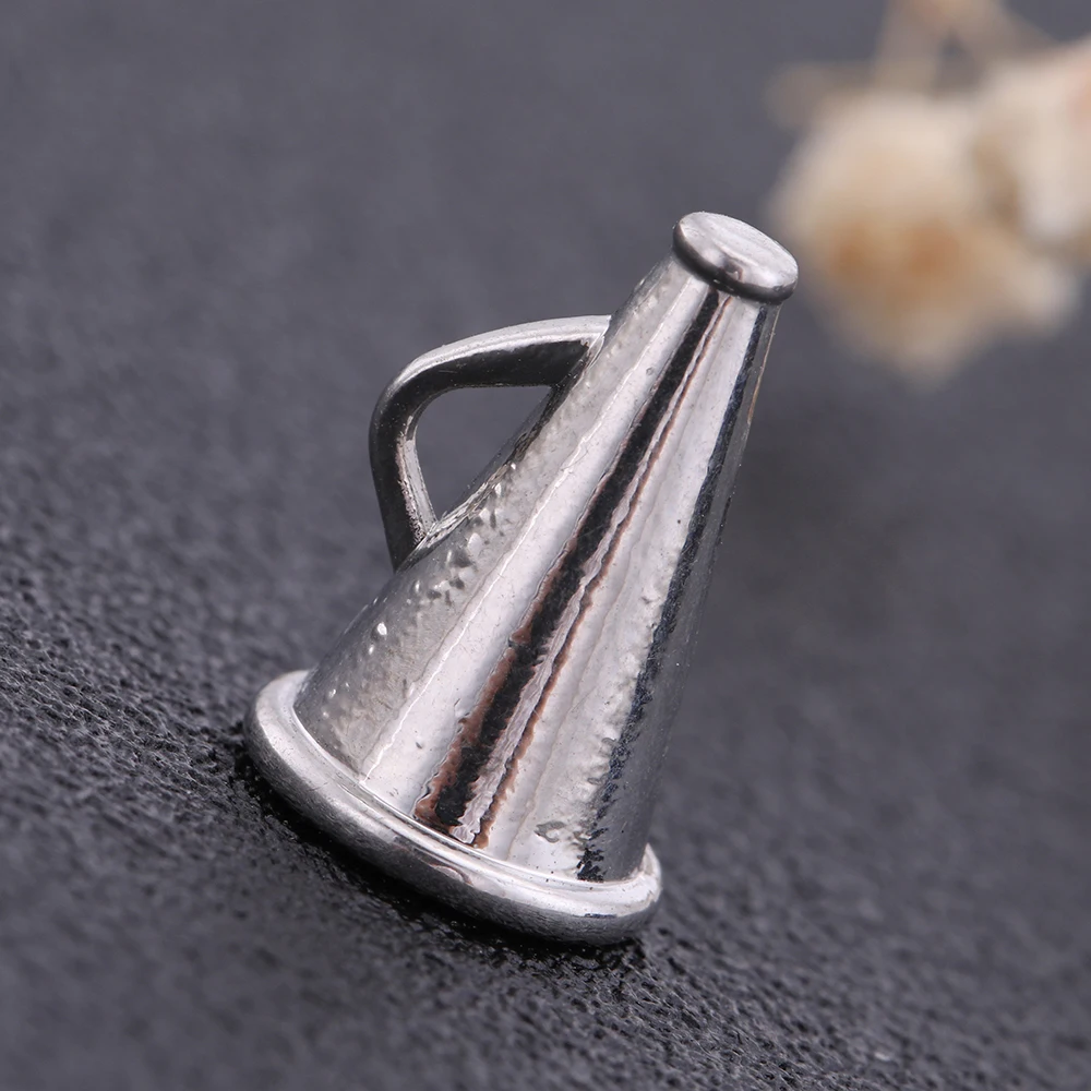 Skyrim 10 шт серебристого окрашенного металлического материала в форме динамика