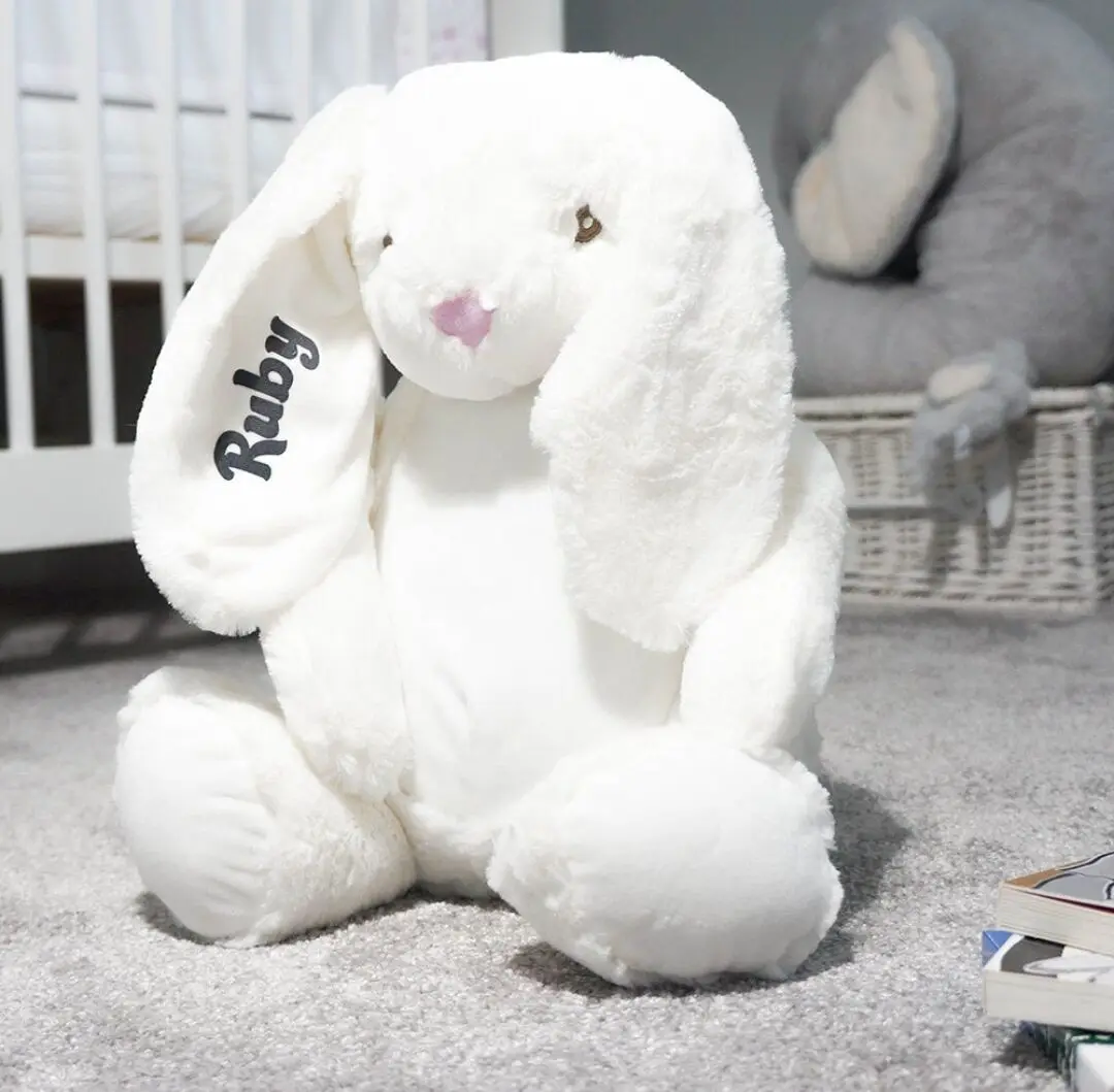 Игрушка плюшевая в виде кролика 30 см |