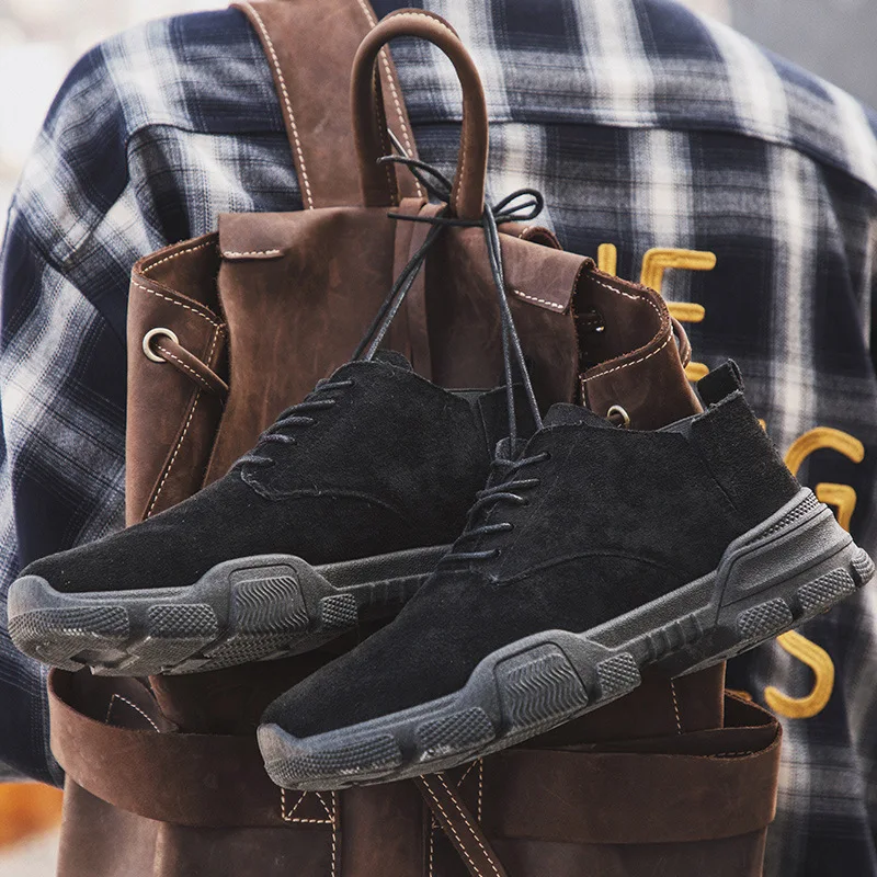 

Men Vulcanize Shoes Fashion Sneakers 2019 New Men Shoes High Top Trainers Sneakers Men Footwear Male Shoes Comfort Casual Shoes