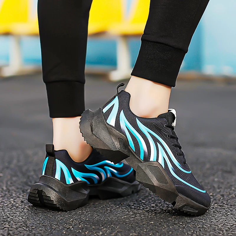 

Xplay Men's Flame Sneakers Red Platform Men Cheap Shoes Breathable Casual Shoes Men Outdoor Trainers Sneakers Zapatillas Hombre