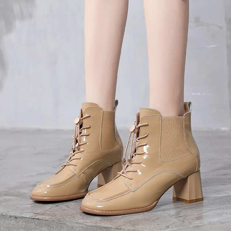 

Head layer leather thick with wooden fashion women's boots 2021 fashion autumn and winter new high heel head leather boots boots