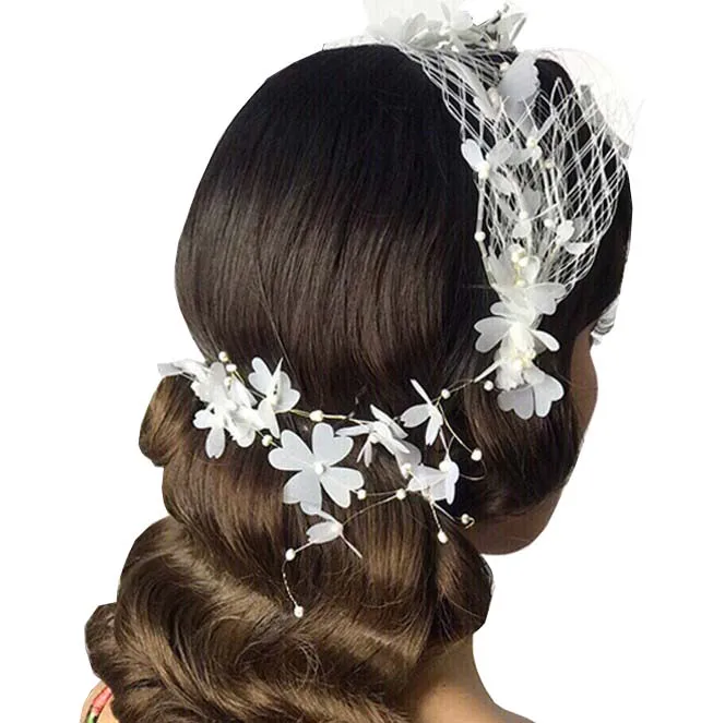 Женский обруч для волос с бабочкой свадебный жемчужинами и белыми цветами в