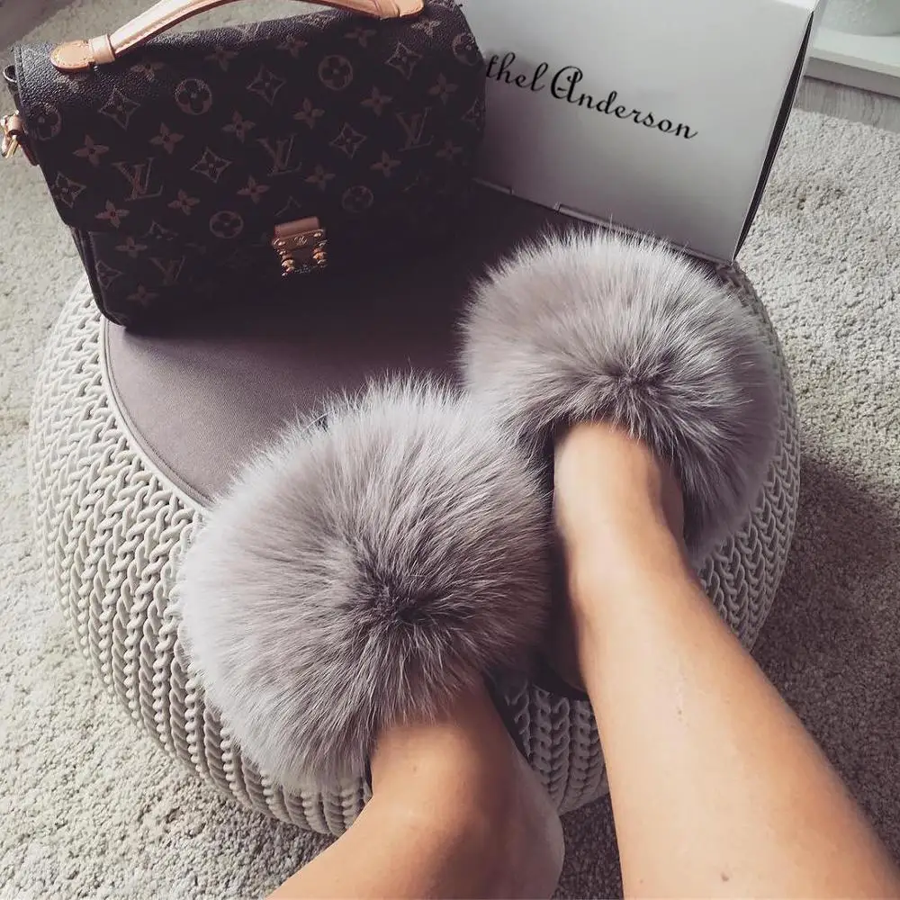 

Women Real Fox Fur Slippers Brown Raccoon Fur Slides Ourdoor Wholesale Sandals Furry And Fluffy Fuzzy Plush Non-Slip Casual