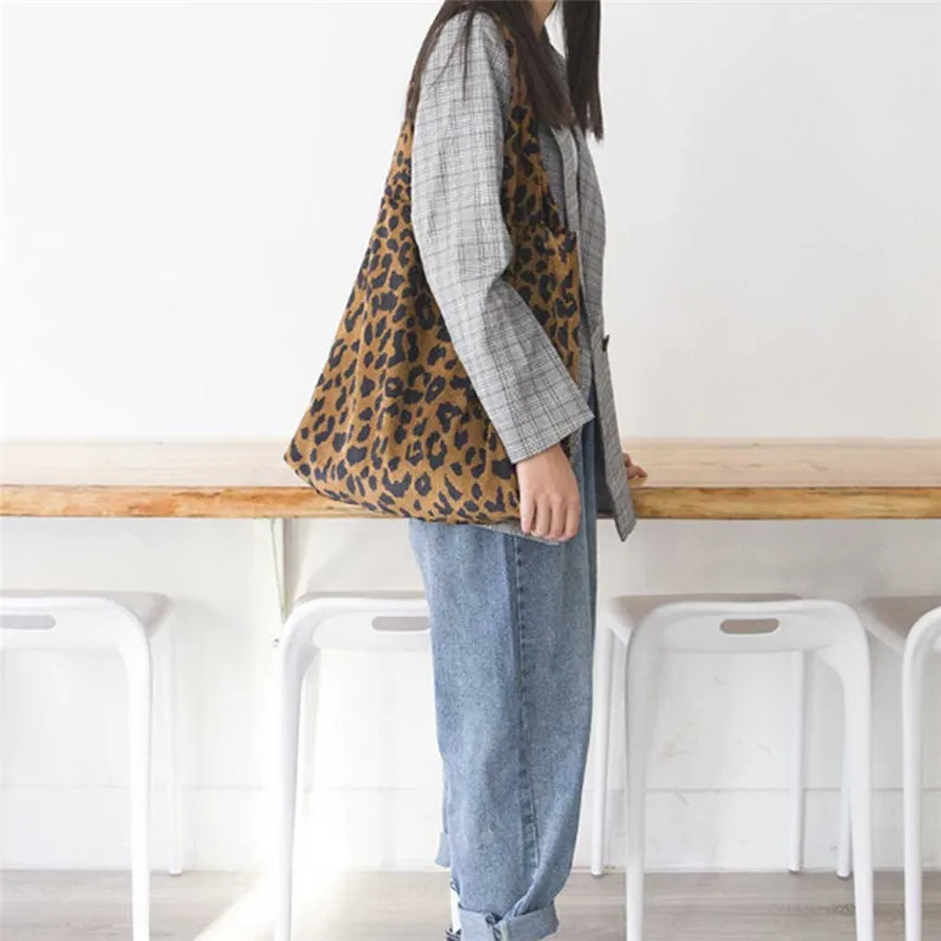 Чистая сумка с рисунком леопард модная женская на плечо большая вместительность