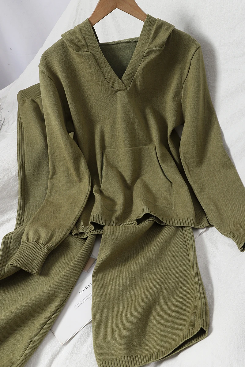 

Winter splits Korean pockets hooded sweater two piece sets For women wide-leg straight leg pants knitted two-piece Suit female