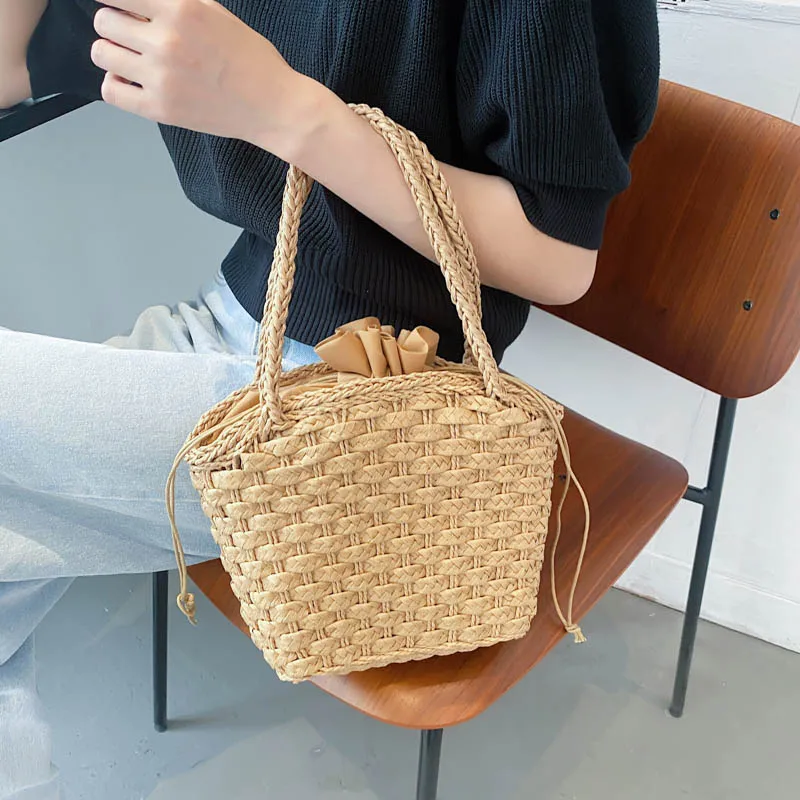 

Fashion Women Straw Handbags High Quality Ladies Small Purse Summer Tote Beach Bag Designer Female Shoulder Messenger Bags New