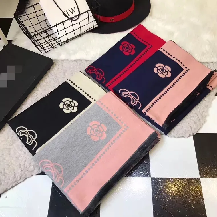 

2020 New Scarf Winter Ladies Camellia Cashmere Scarf Fashion European and American Warm Ornament Shawl Women