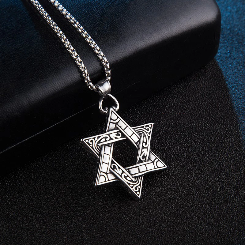 

Hot Selling Men Necklace Fashion Hexagonal Star Hip Hop Pendant Personality Sweater Chain Metal Alloy Jewelry Brother Gift