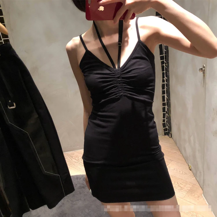 

Summer new style black slim slim hanging neck slim v-neck suspender skirt bottoming dress