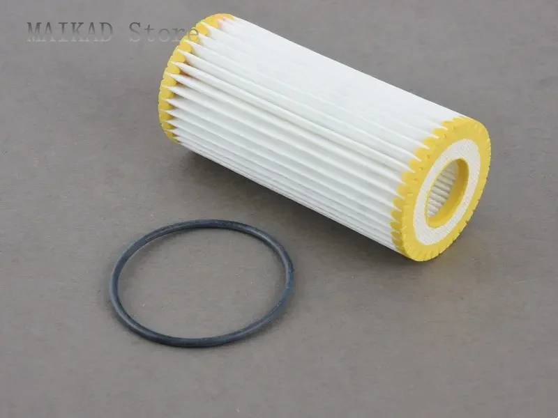 

Engine Oil Filter for Porsche Macan 95B Audi Q5 A3 A4 A7 A8 95811556201 06L115562B