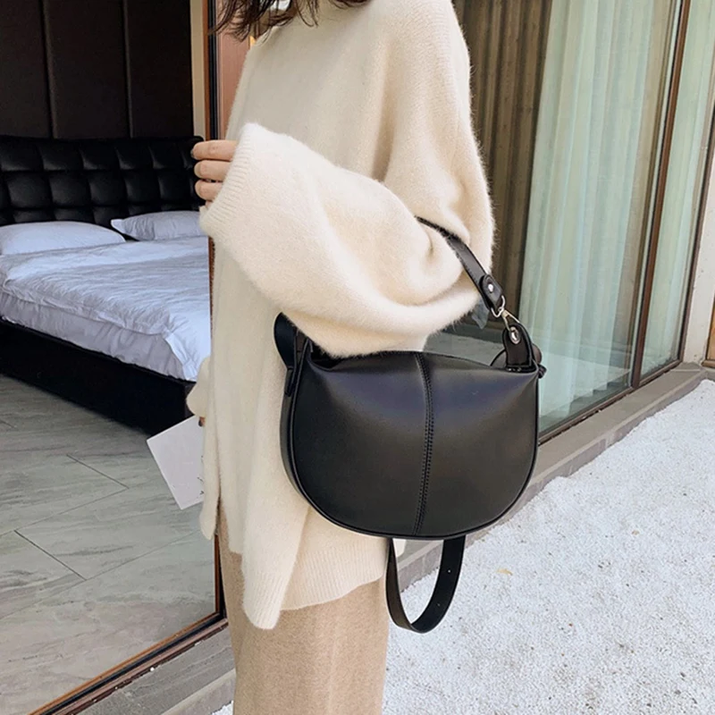 

Ladies Solid Color PU Leather Saddle Bag Ladies Shoulder Bag Ladies Travel Handbag and Wallet