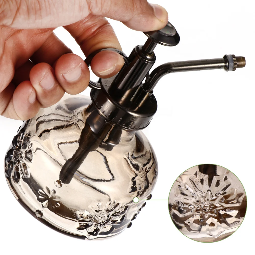 

1pc Vintage Watering Bottle Glass Watering Can Sprayer Gardening Sprayer