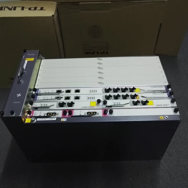 Новое оригинальное оптическое линейное терминальное оборудование HW MA5683T OLT 1GE с 2 *