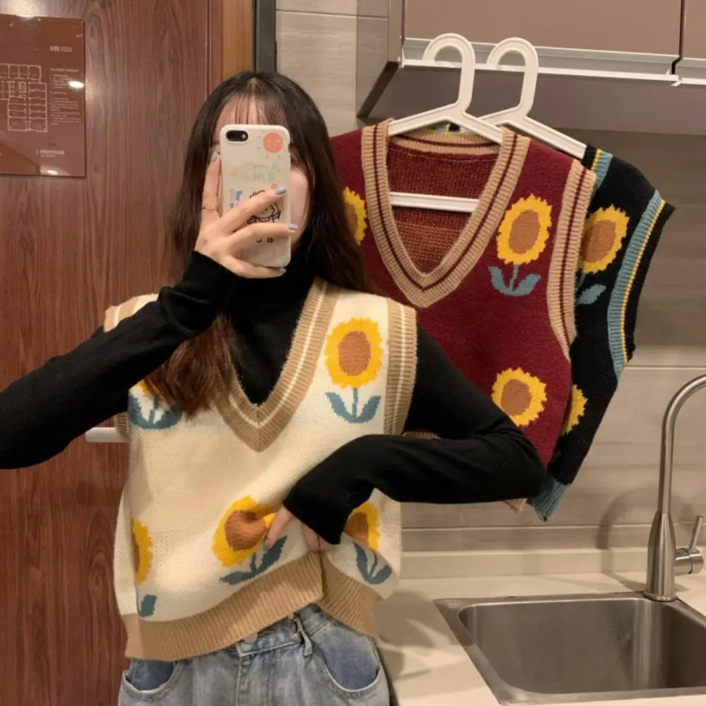 

2021 Stylish Autumn/Winter Sunflower Knitted Jumpers Vest Waistcoat Sweater Women V-neck Sleeveless Cotton Vest свитер женский