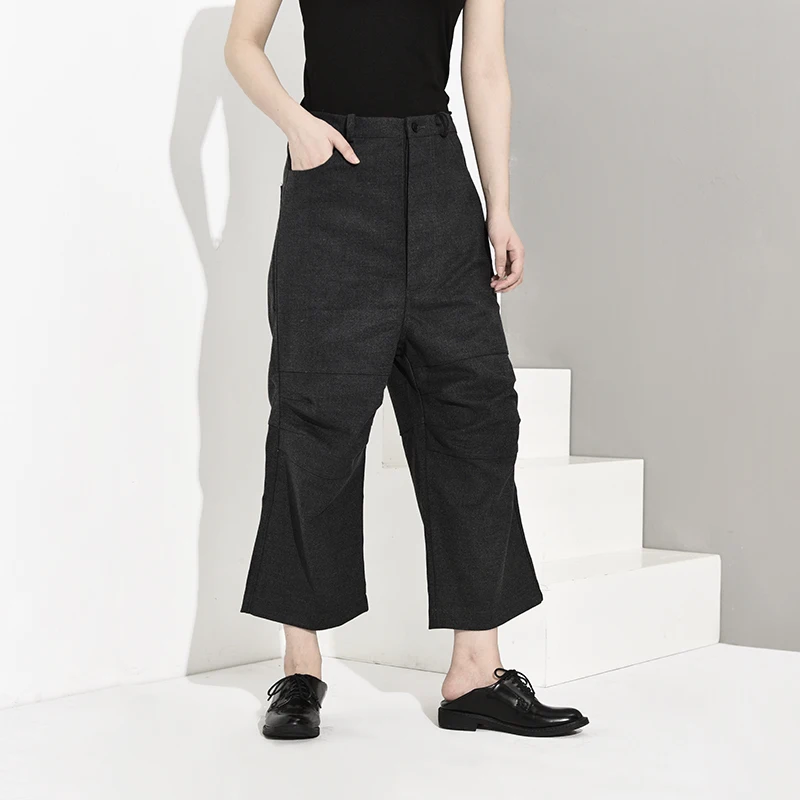 Женские брюки LANMREM серые с высокой талией до колена свободные YA77402 | Женская