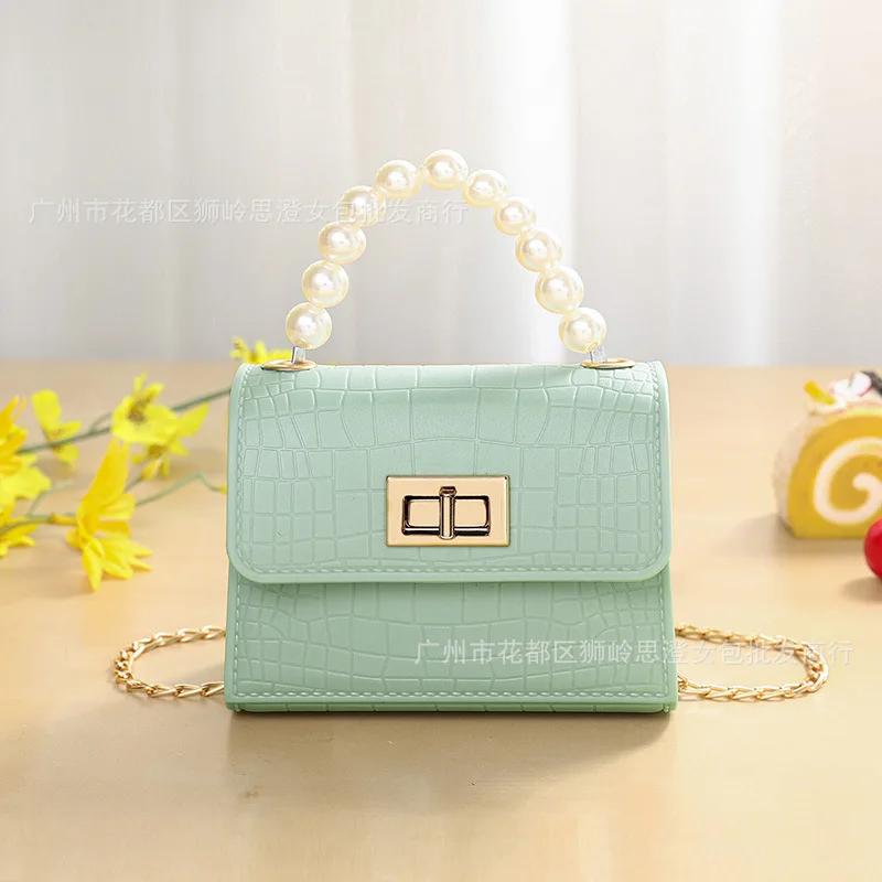 

Fashion Exquisite Shopping Bag Retro Casual Women Totes Shoulder Bags Female Leather Solid Color Chain Handbag for Women 2020