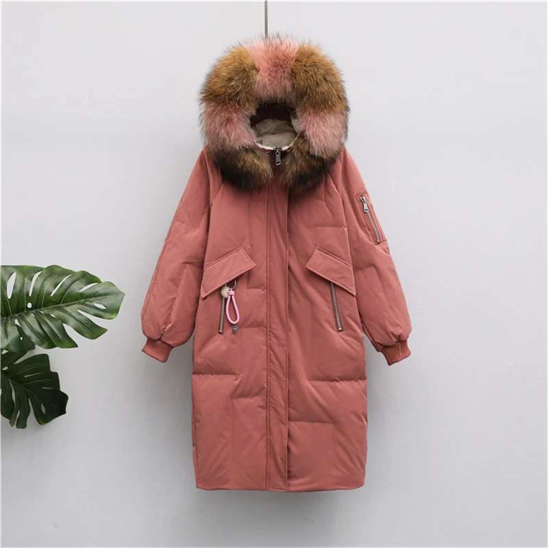 Женский длинный пуховик со скорпионом свободный выше колена с большим меховым