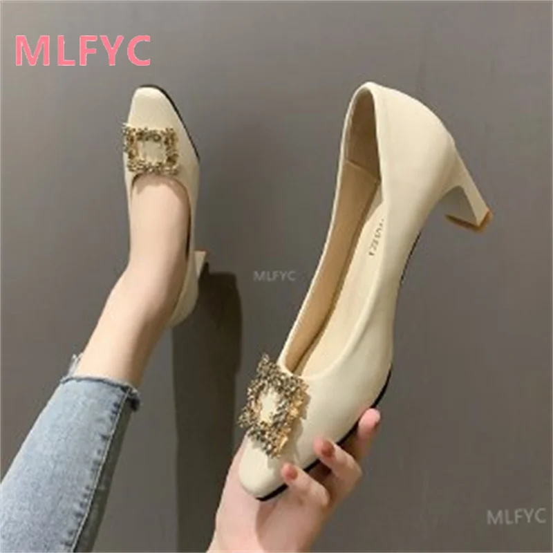 

Женские туфли на высоком квадратном каблуке, стразы с пряжкой, туфли с закрытым носком, модная обувь