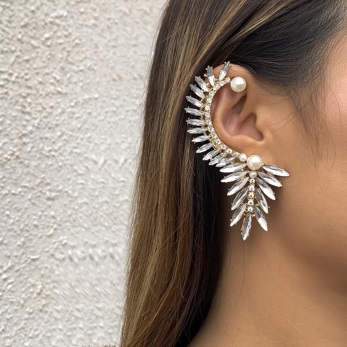 

Cubic Zircon Crystal Leaf Hanging Ear Clips Women's 2021 New Fashion Elf Corner Wing Rhinestone Earring Bridal Wedding Jewelry