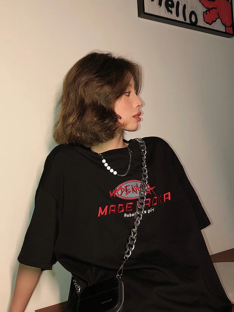 Футболка женская с коротким рукавом и вышивкой | Женская одежда