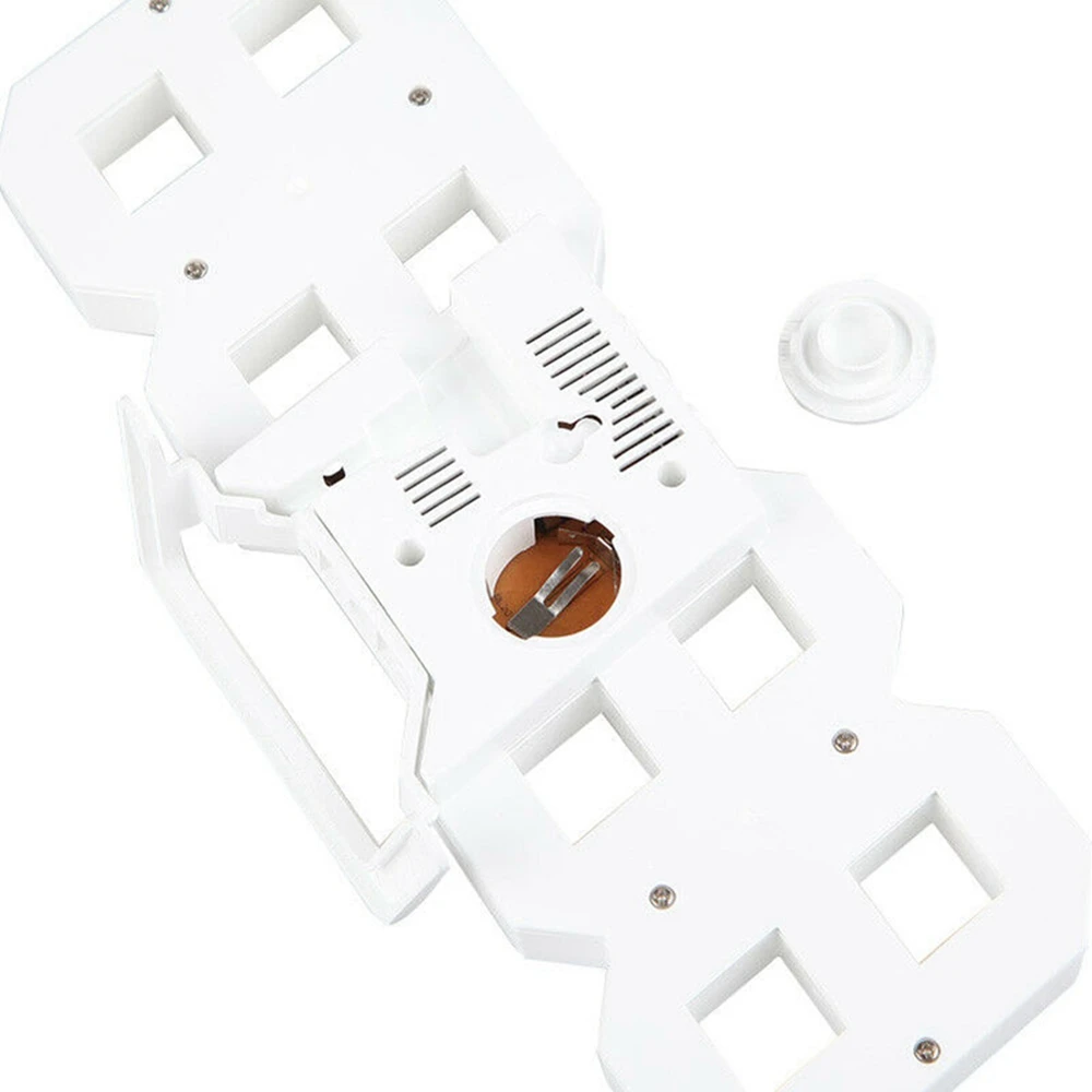 

USB Digital 3D LED Modern Clock 12/24 Hour Display Table Desk Wall Decoration Alarm Clocks Family Decorations Creative Gift