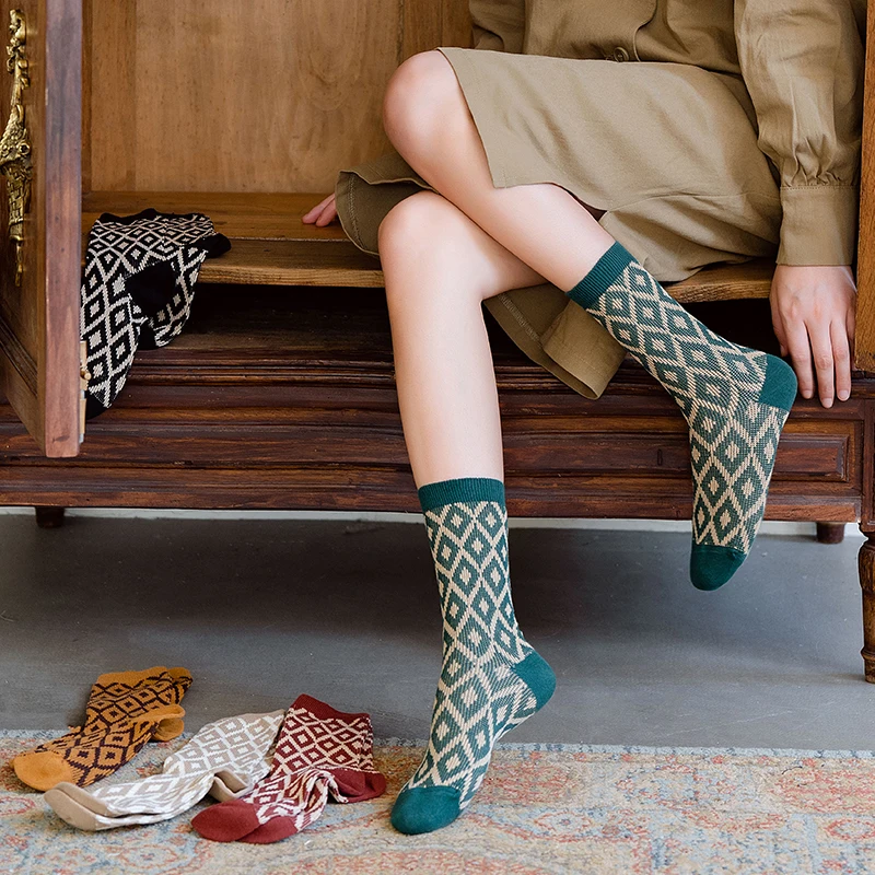 Новинка зимние осенние теплые женские универсальные трикотажные уличные модные