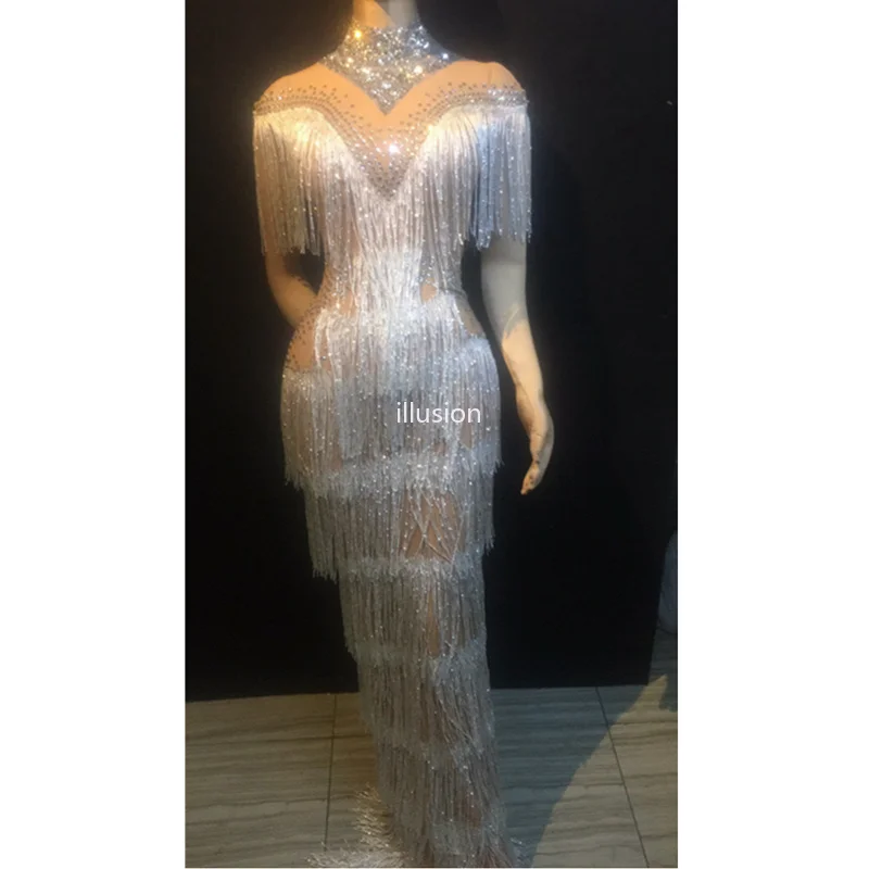 Женское вечернее платье со стразами и бахромой длинное с кисточками для