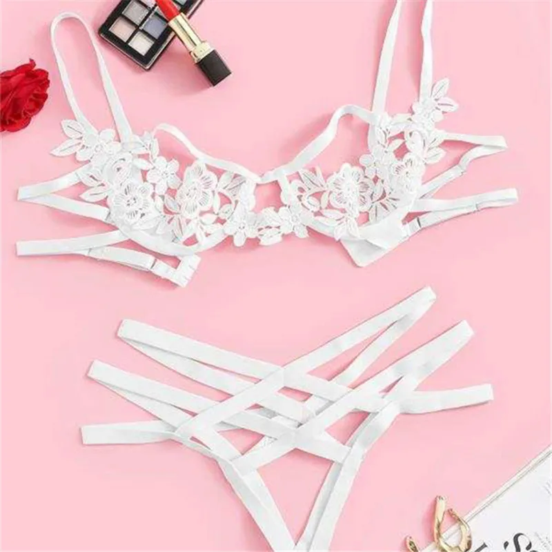 

2021 New Lace Bra Set Straps Women's Underwear Set Hollow Out Sexy Lingerie Set Transparent Open Crotch Bra And Panty Set