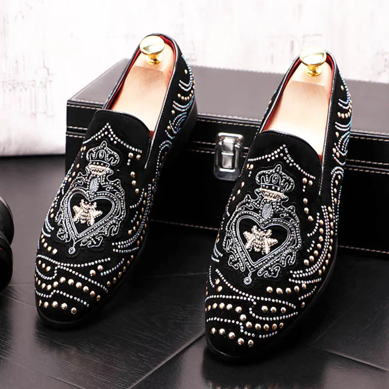 Новый 2021 Модные мужские острые заклепки вышивка стразы Женские повседневные