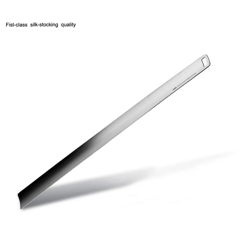 1 Pcs Professional Durable Handle Stainless Steel 59cm Metal Silver Color Alloy Shoe Horn Lifter Long Shoespooner Shoehorn