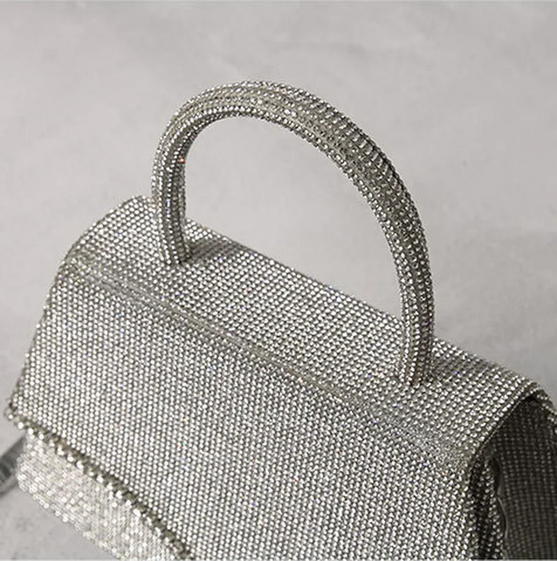 

Full of Diamonds Rhinestones Shiny Bags Hand-embellished Metal Sequins Lady Messenger Bags Short Top-handle
