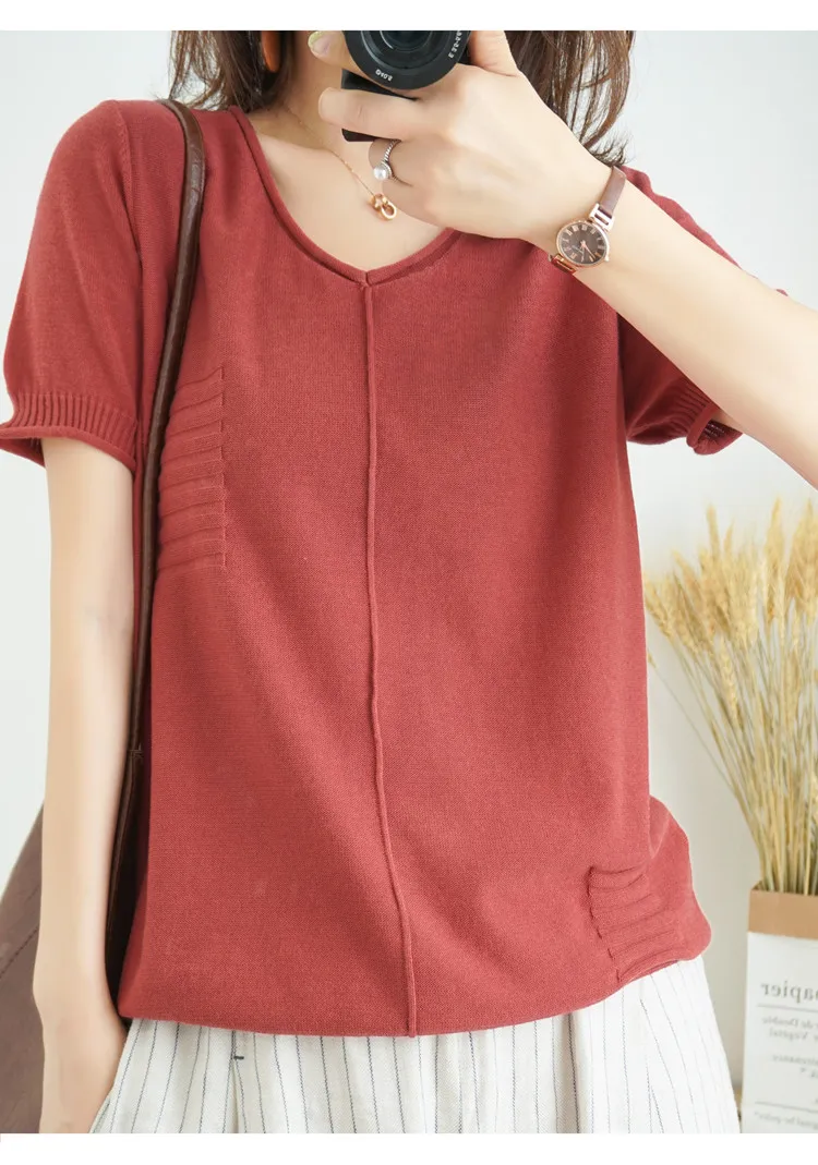 Свитер женский трикотажный с V-образным вырезом и коротким рукавом | Женская