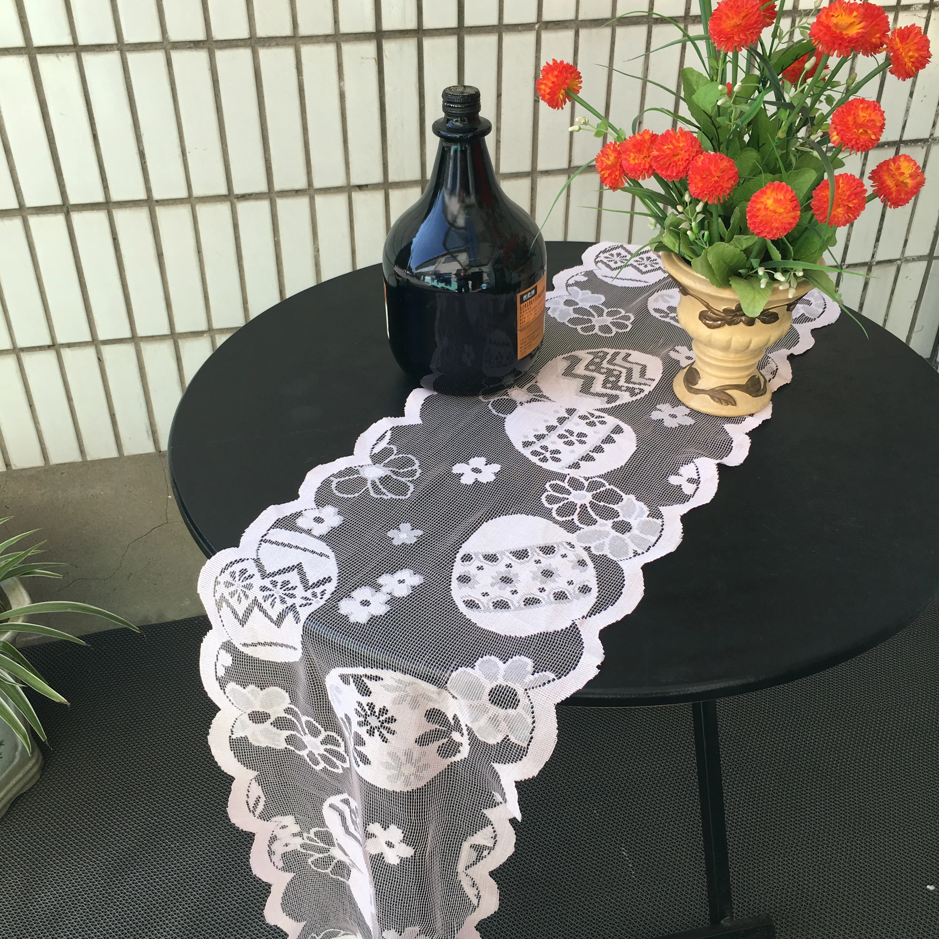 Пасха Настольная дорожка яйцо Кружевная салфетка белого и синего цвета розовое