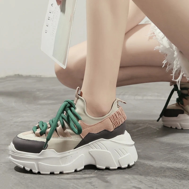 Кроссовки женские на платформе дышащая мягкая повседневная обувь цвет белый