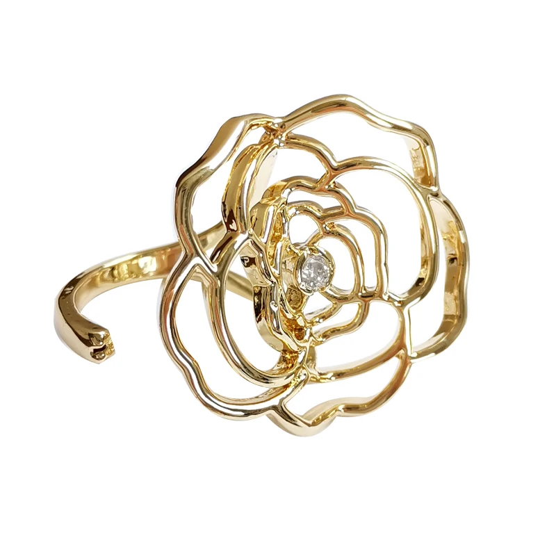 

Mihan Delicate Jewelry Flower Ring 2021 New Design Vintage Temperament Golden Plating Ring For Girl Fine Accessories