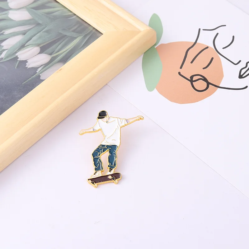 

Creative Skateboard Backpack Badge Fashion Personalized Character Lacquer That Bake Good-looking Boy Skateboard Lapel pins