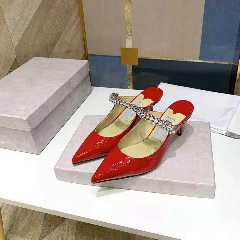 

Women's Shoes