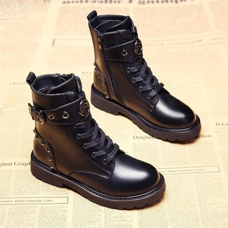 Женские зимние ботинки на толстой подошве коллекция 2019 года Ботинки martin женские