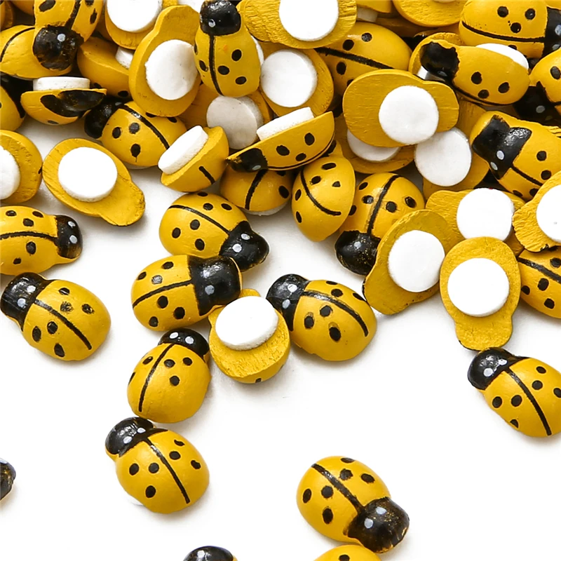 

Деревянные мини-наклейки «божья коровка»