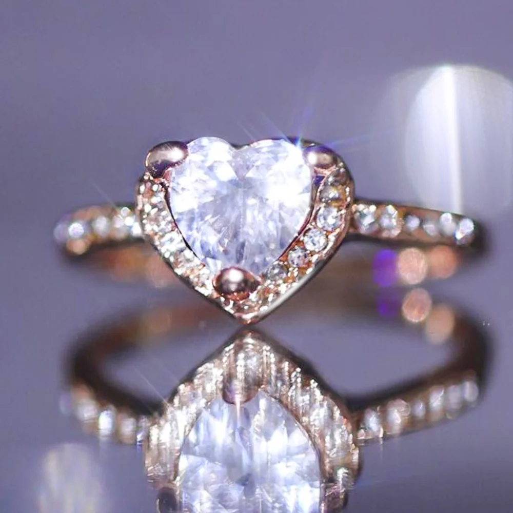 

New Silver Color Crystal Heart Wedding Rings for Women Luxury Elegant Zircon Engagement Rings Party Jewelry Gifts