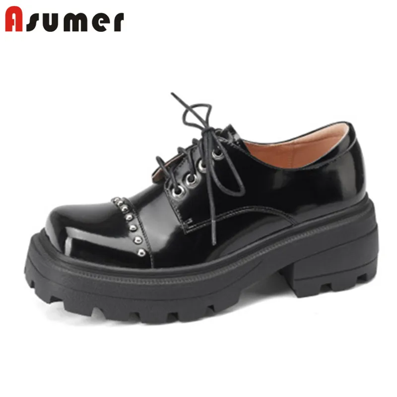 

Женские туфли из натуральной кожи Asumer, с заклепками, на шнуровке