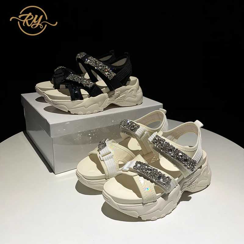 Женские босоножки из натуральной кожи на высоком каблуке модные танкетке